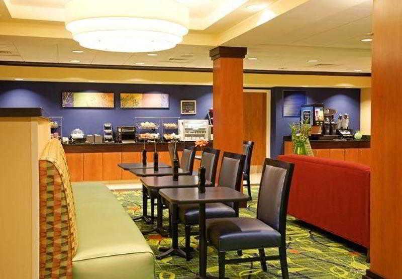 Fairfield Inn & Suites Hooksett Manchester Restaurant billede